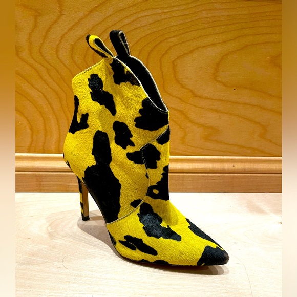 Jessica Simpson Cowgirl Heel Booties - Picture 1 of 7